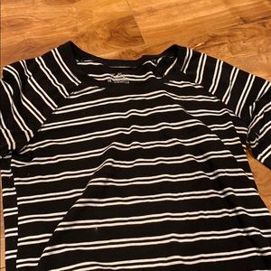 Black and white top new never worn